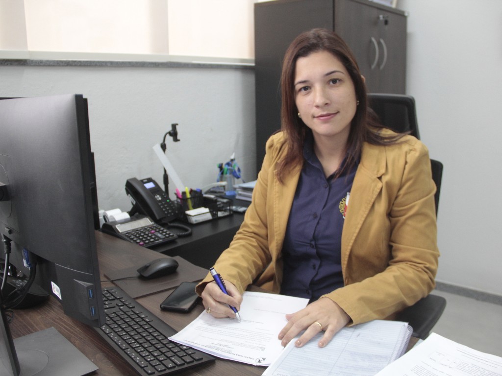 Lidiani de Carvalho é advogada e assume a Secretaria de Gestão