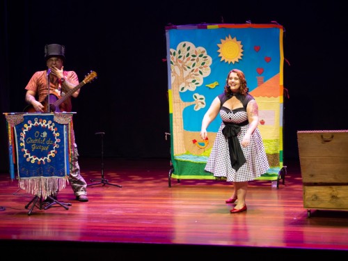 Quintal da Guegué apresenta Música pra brincar no Teatro Zélia Olguin