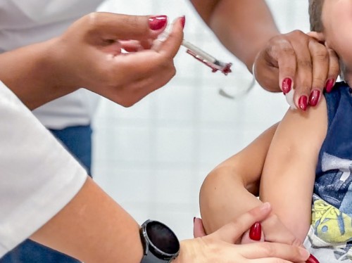 Ipatinga estende vacina contra gripe para toda população
