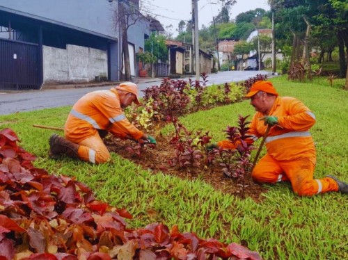 Prefeitura termina os preparativos para Finados em Ipatinga