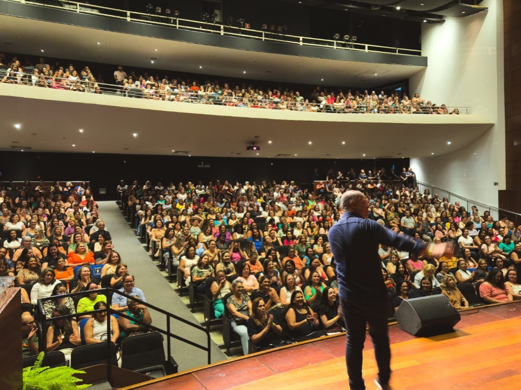 Aula inaugural em Ipatinga